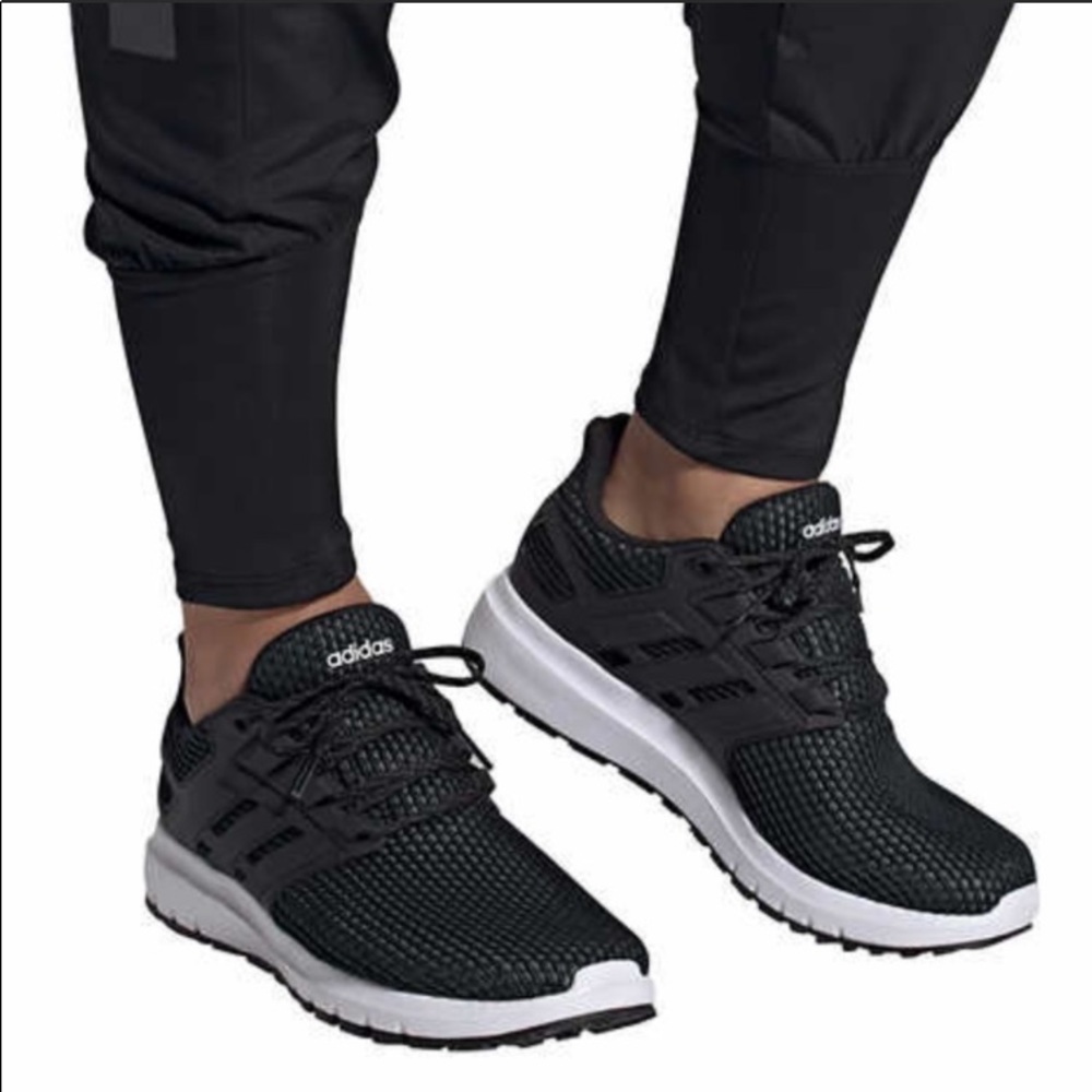 NIB Adidas Men Ultimashow Running Sneaker Shoes - Picture 2 of 7